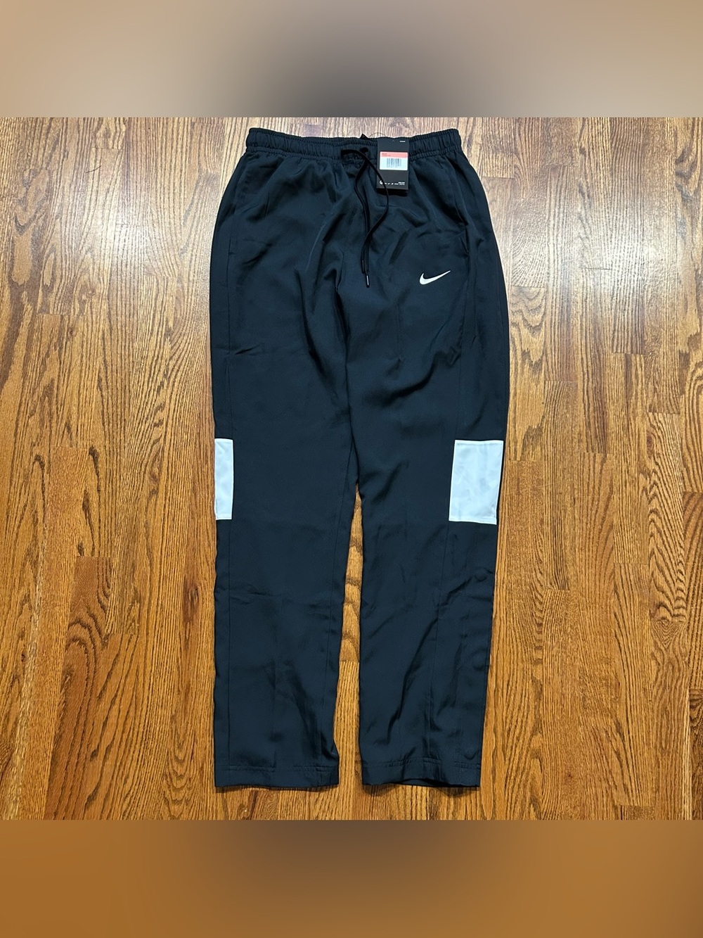 Nike Dri-Fit Woven Warm Up Athletic Pants Mens Size Large CV0096 Black White